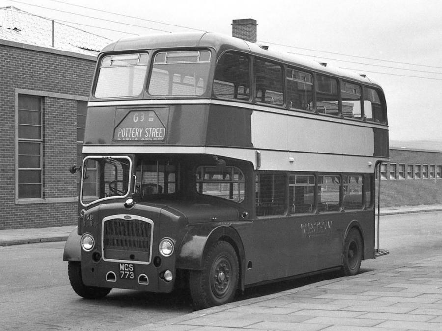  Bristol Lodekka LD6G ECW (H33/27R) 1955 года  (фото 1 из 5)